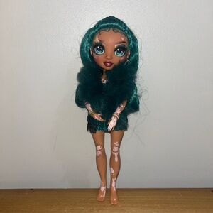Jewel Richie rainbow high Emerald Green 11" Doll Vitiligo